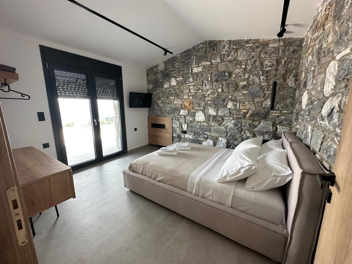 Windmills & The Villas-Aiolos Ll Amarynthos Exterior photo